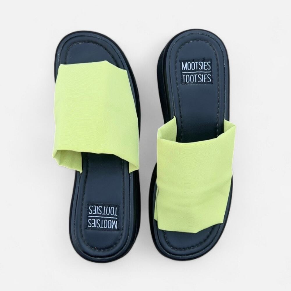 Mootsies Vintage 90s Y2K Lime Green Platform Stretch Sandals